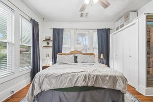 Hudgins St-S0909-017.jpg