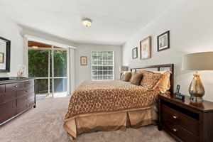 Primary Bedroom1a