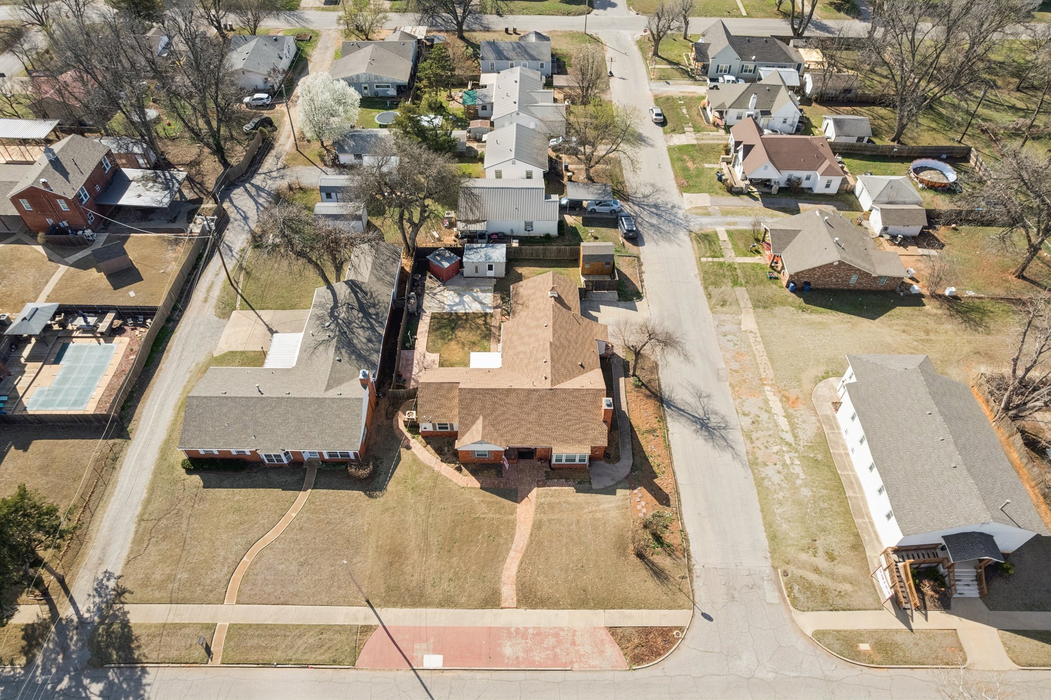 802 S 12th St_016.jpg