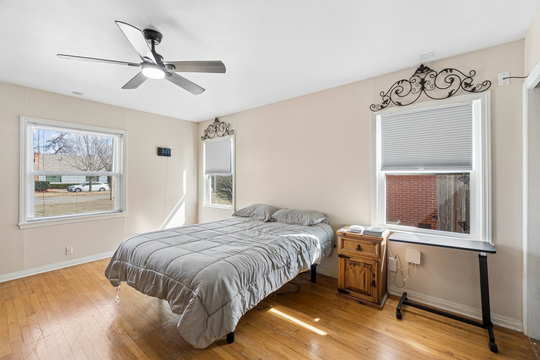 802 S 12th St_020.jpg