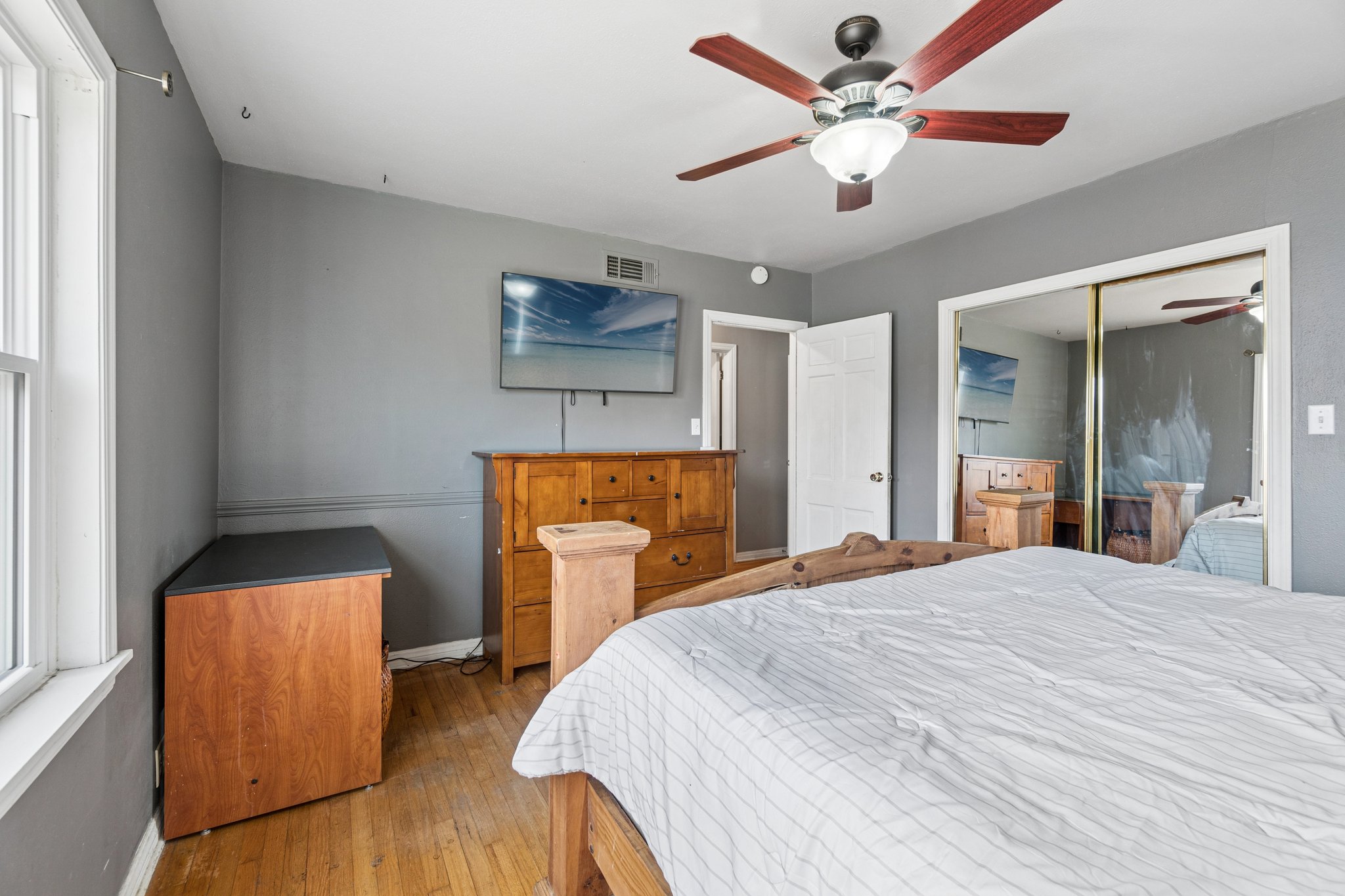 802 S 12th St_026.jpg