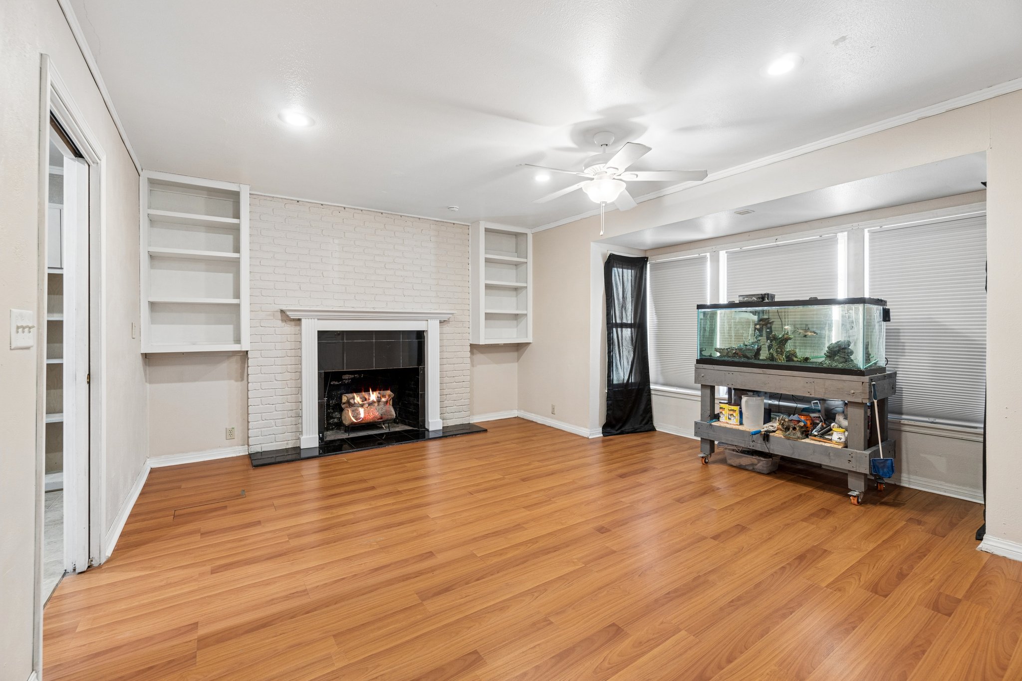 802 S 12th St_029.jpg