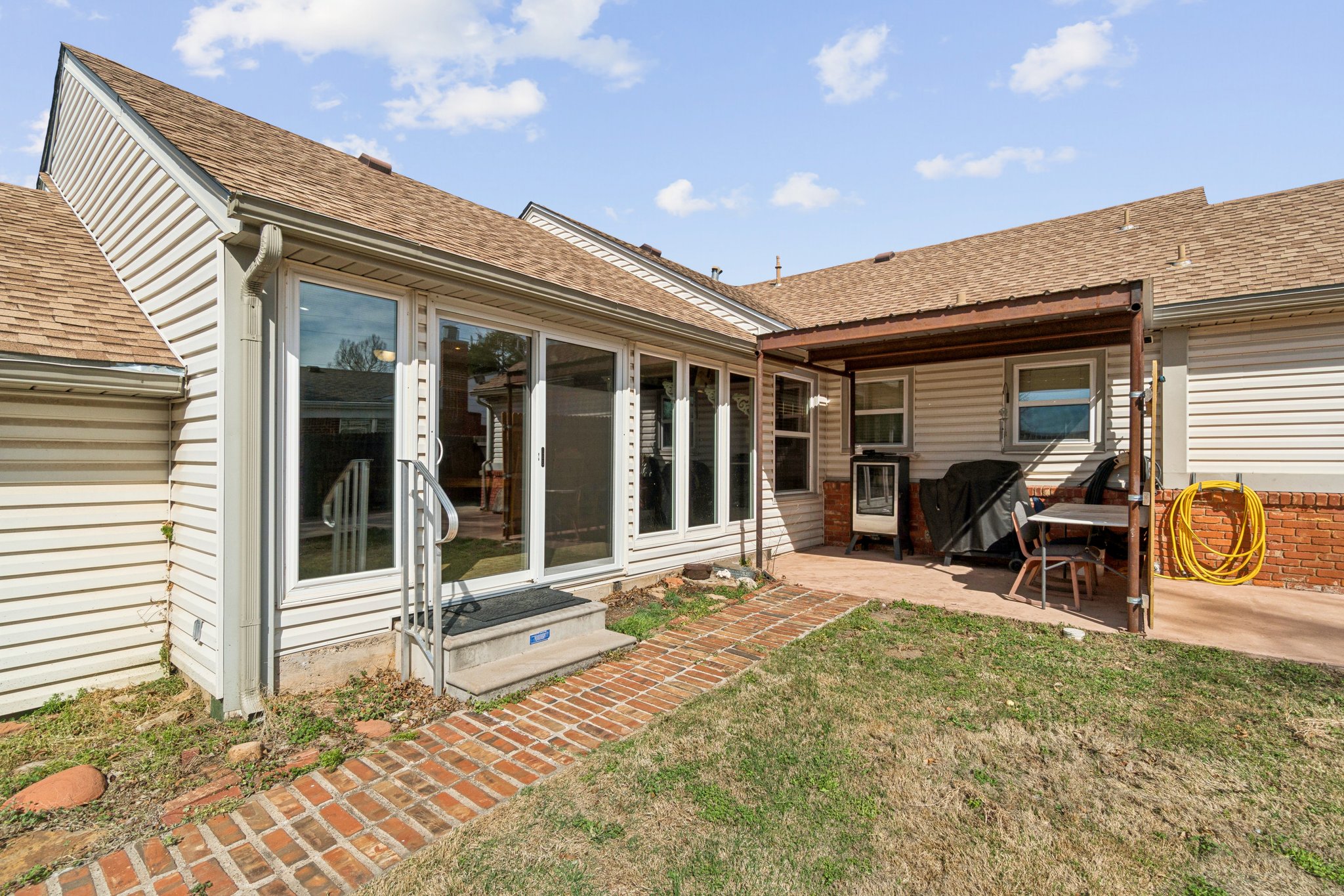 802 S 12th St_035.jpg