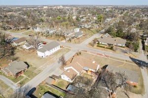 802 S 12th St_009.jpg