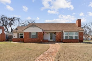 802 S 12th St_004 (2).jpg