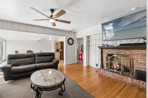 802 S 12th St_008 (2).jpg