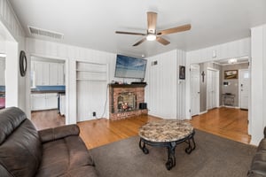 802 S 12th St_010 (2).jpg