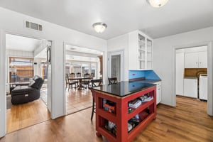 802 S 12th St_014 (2).jpg