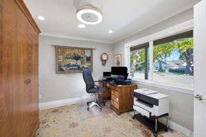  Photo 35