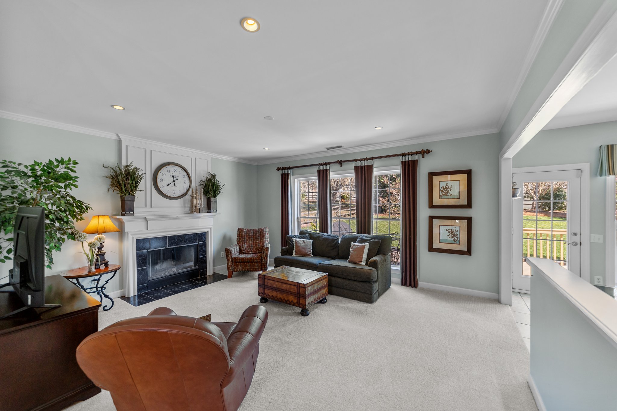 8020 Fairmeadows Dr, Charlotte, NC 28269