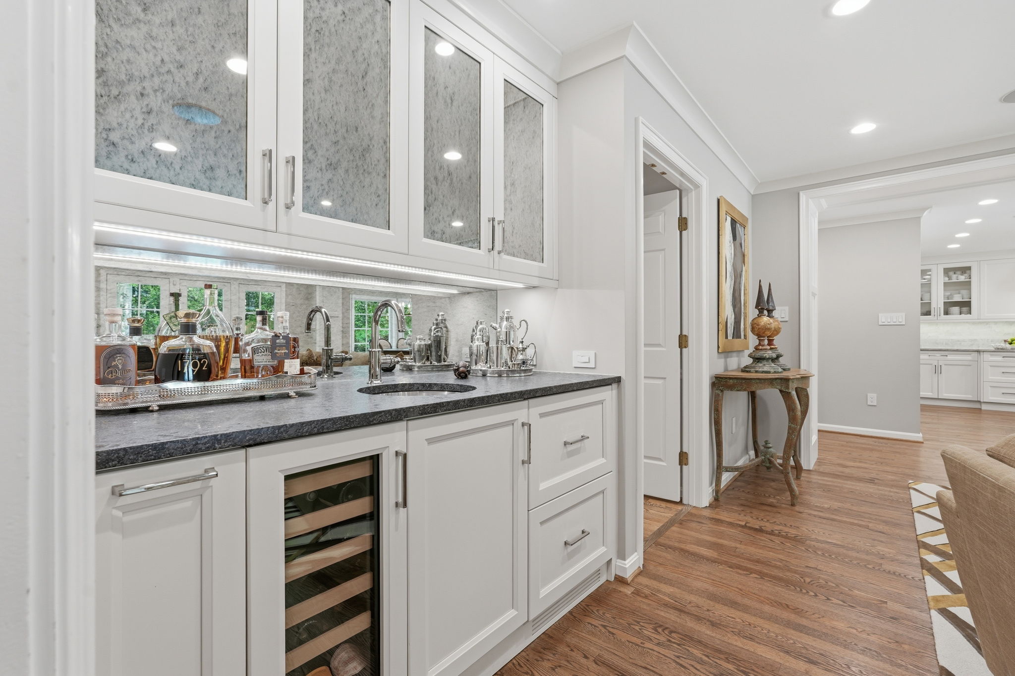 Wet Bar