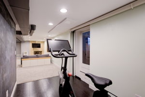 27 Exercise room