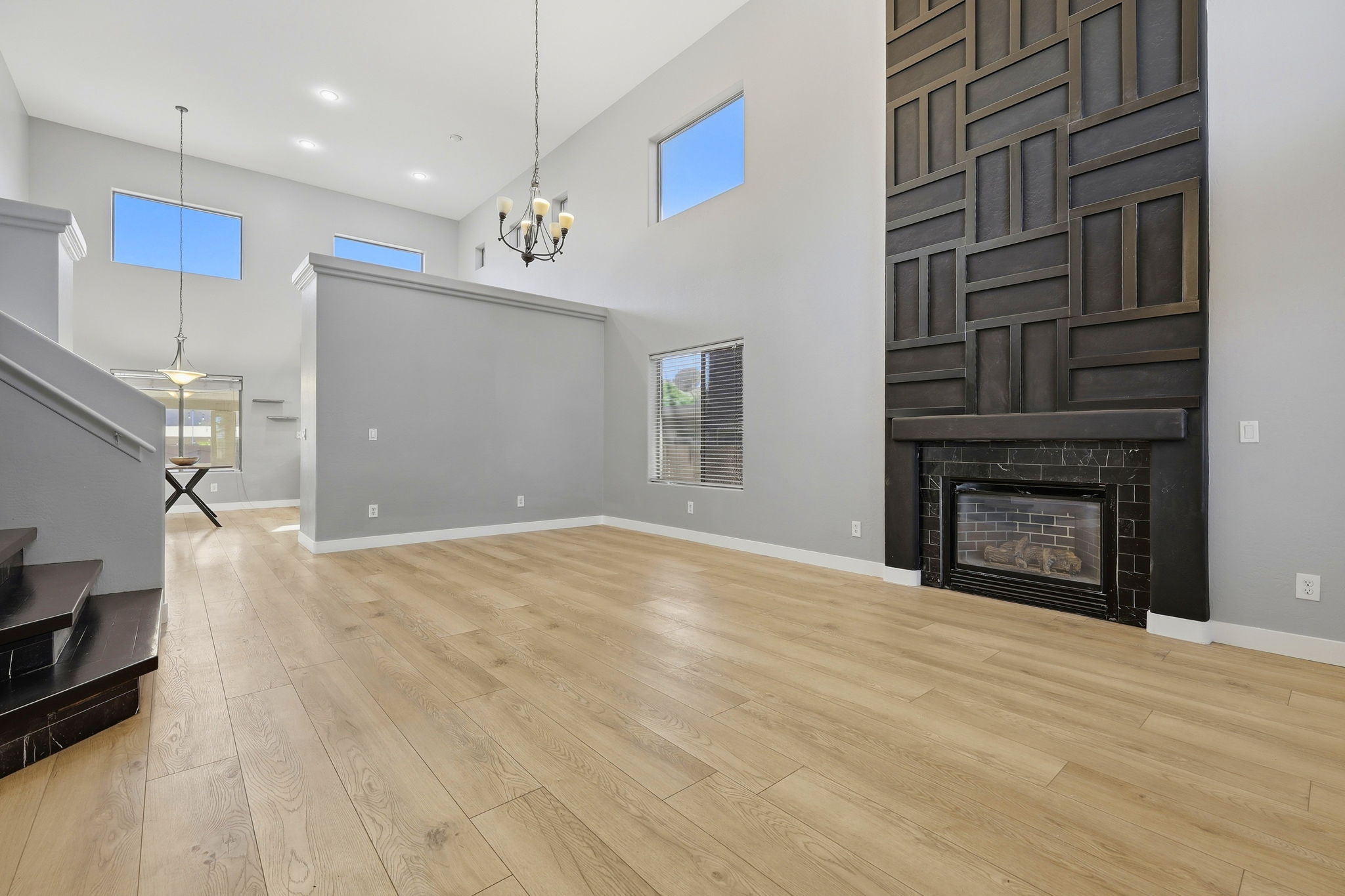 Foyer/Dining/Living Room