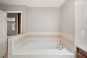  Photo 30