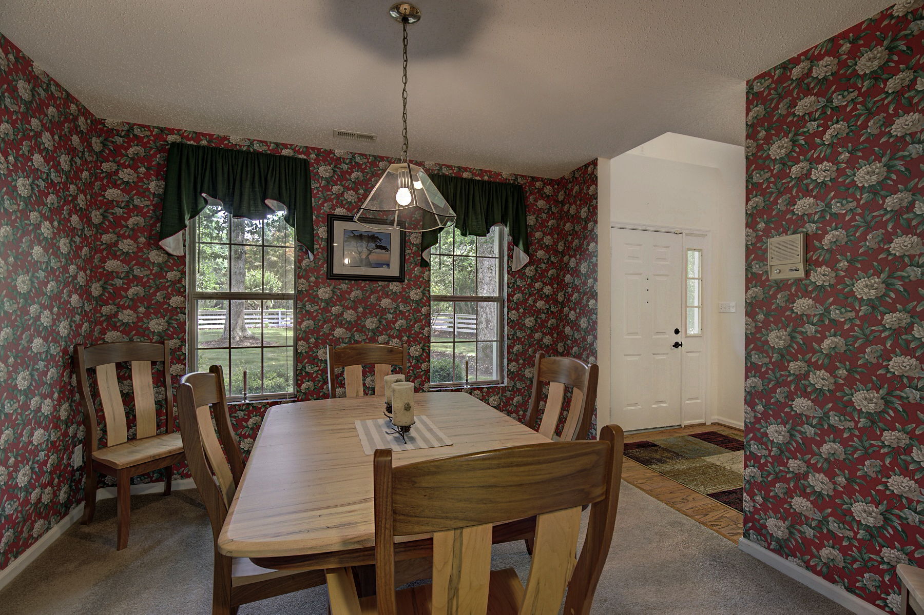 8024 Kitchener Dr, Gloucester, VA 23061 Creative Chameleon Media