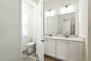  Photo 27