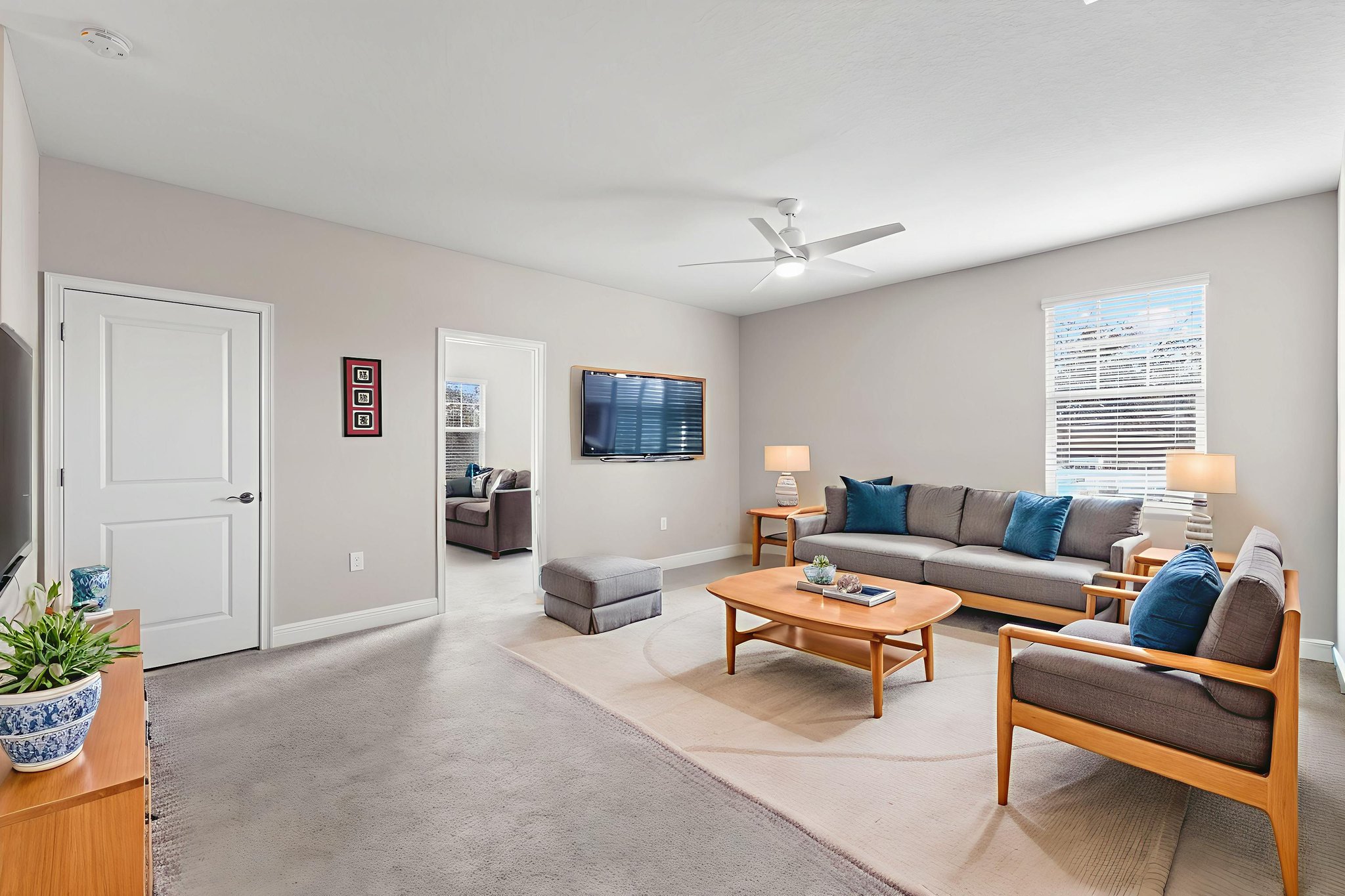 8027 27th Ave N-33 virtually staged.jpeg