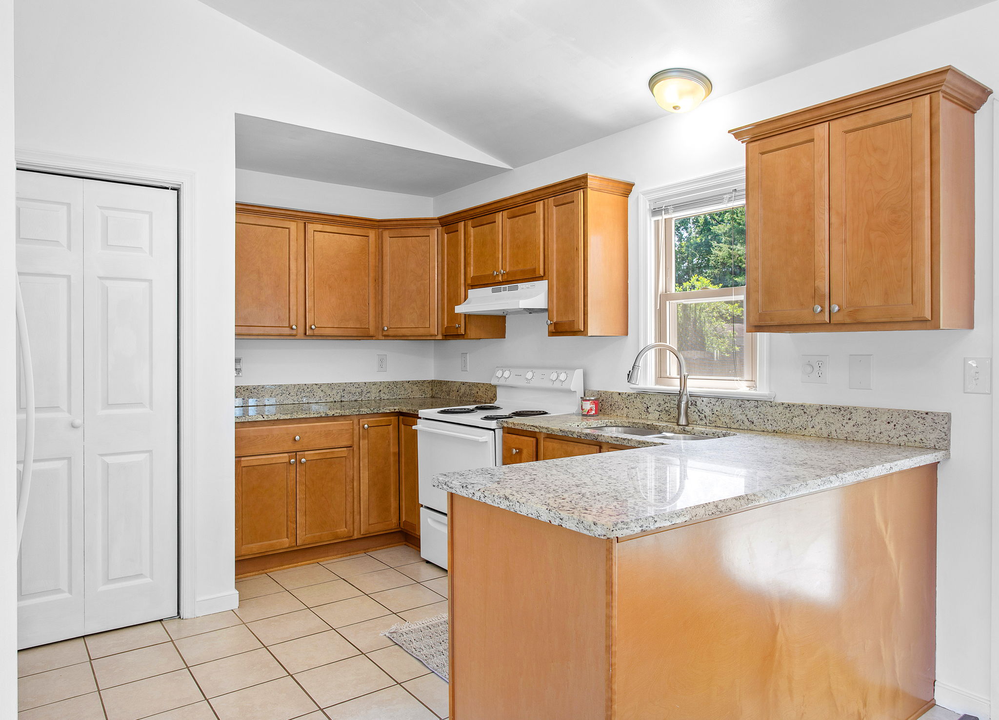 11-Kitchen