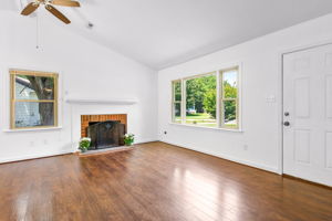 06-Living Room
