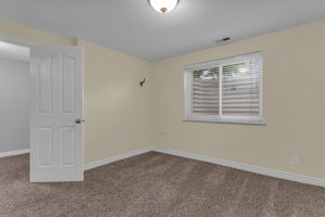  Photo 34