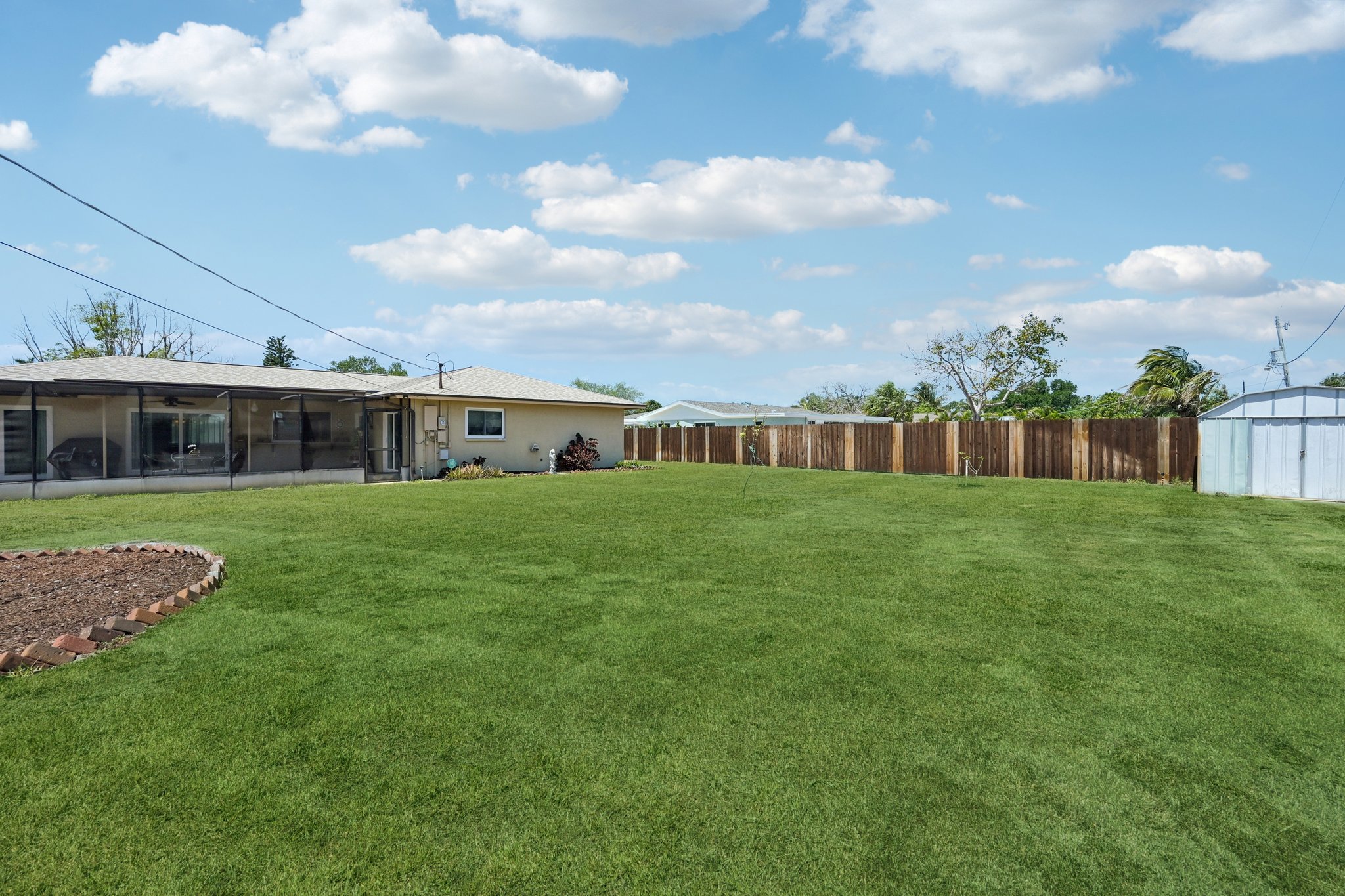 60th St NW-L2204-032.jpg