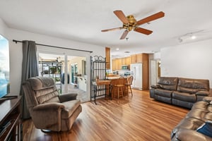 60th St NW-L2204-007.jpg