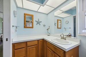 60th St NW-L2204-028.jpg