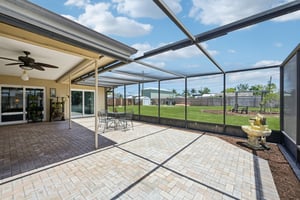 60th St NW-L2204-030.jpg