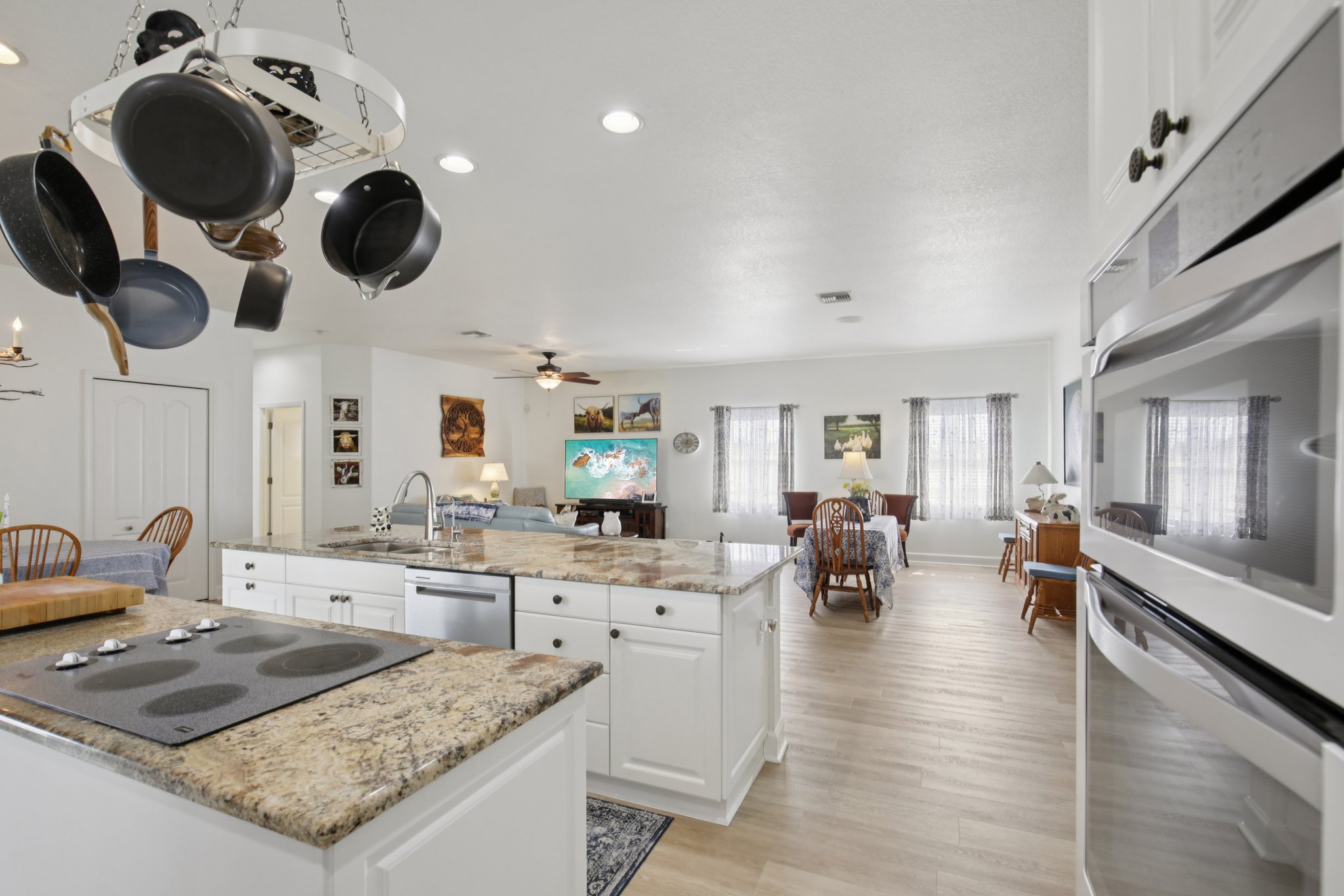 Bel Air Star Pkwy-L1502-020.jpg