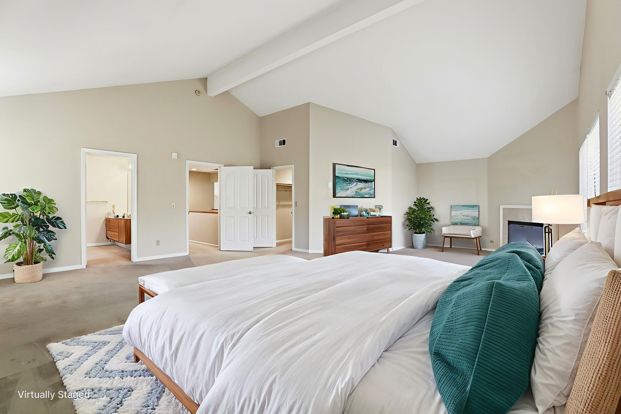 022_F8_803 Buckingham Pl virtually staged.jpeg