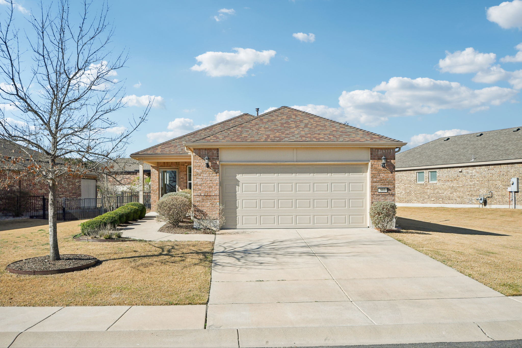 Hamilton Ln-S2802-002