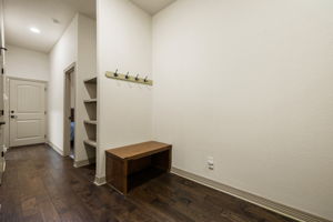  Photo 34