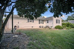  Photo 31