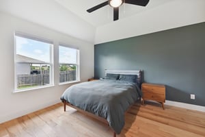 Russet Rock Dr-S2606-028.jpg
