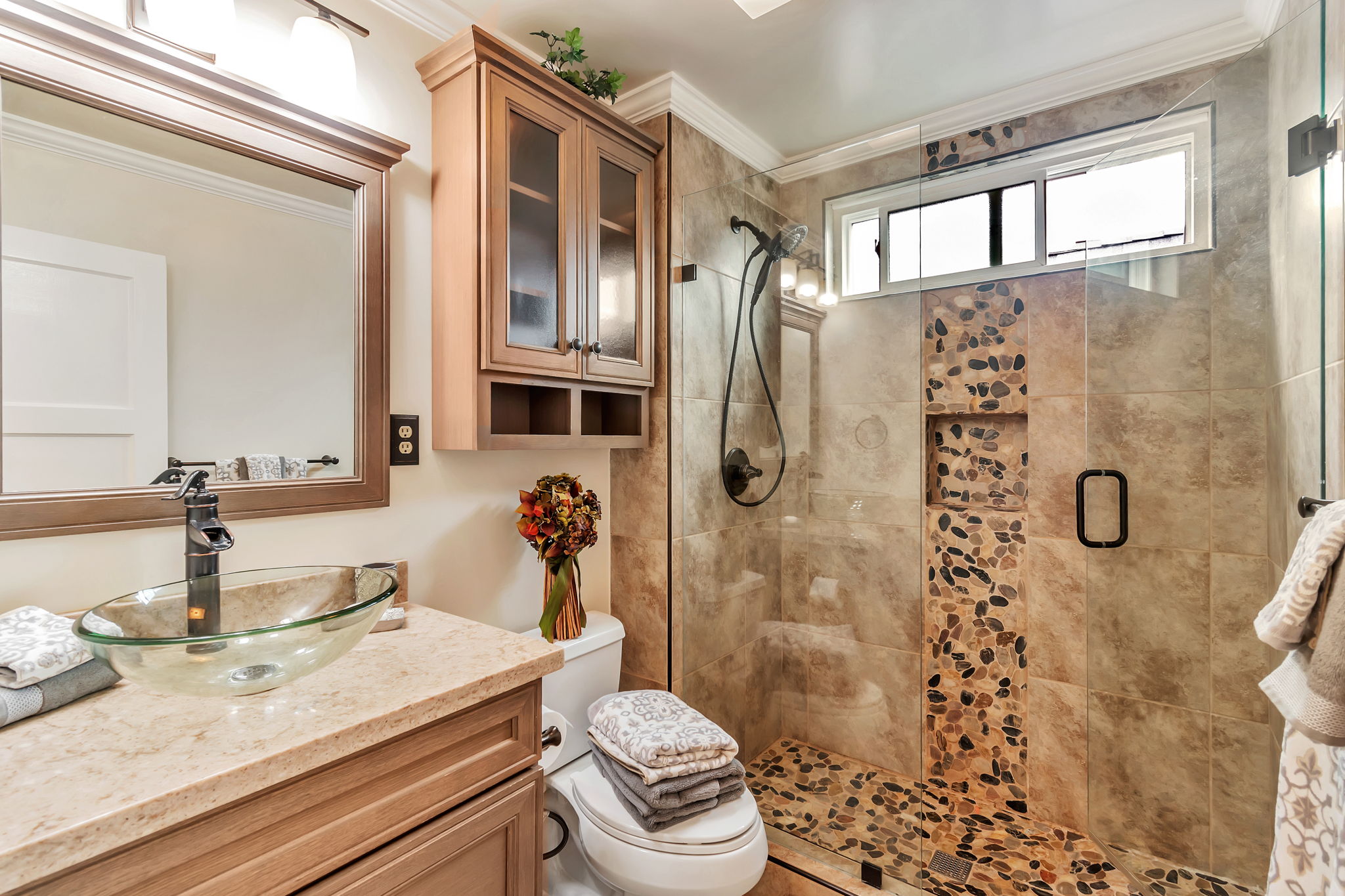 032_803 Thornhill Dr