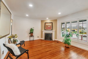 006_803 Thornhill Dr
