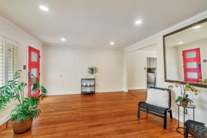 007_803 Thornhill Dr