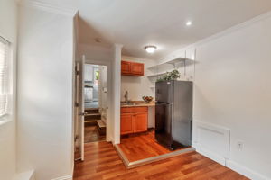 019_803 Thornhill Dr