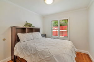 021_803 Thornhill Dr