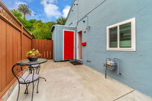 034_803 Thornhill Dr