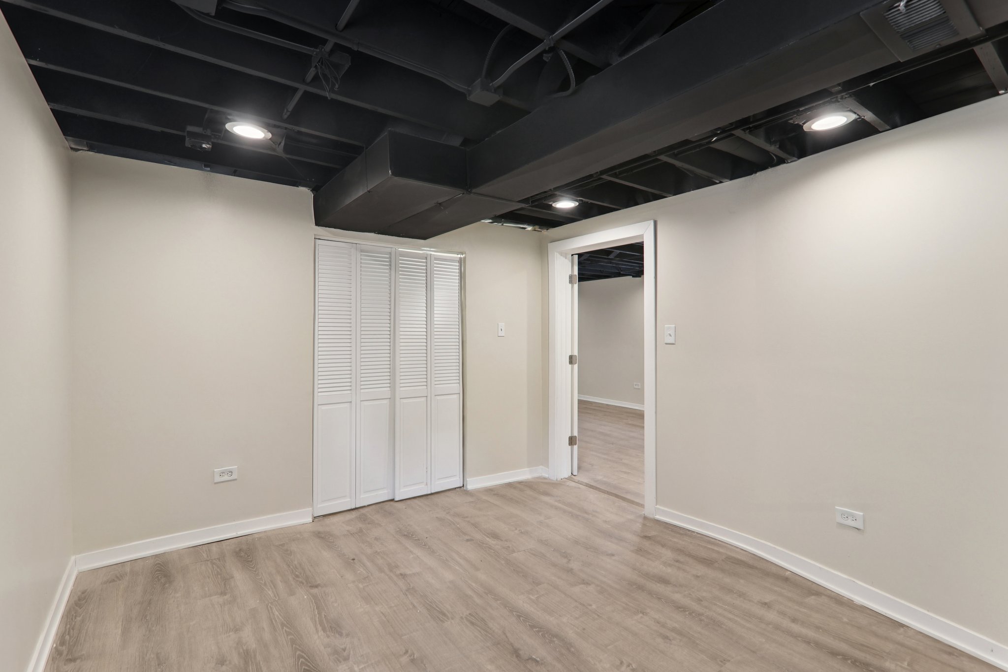 S Carpenter St-L1710-039.jpg