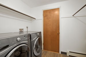  Photo 39
