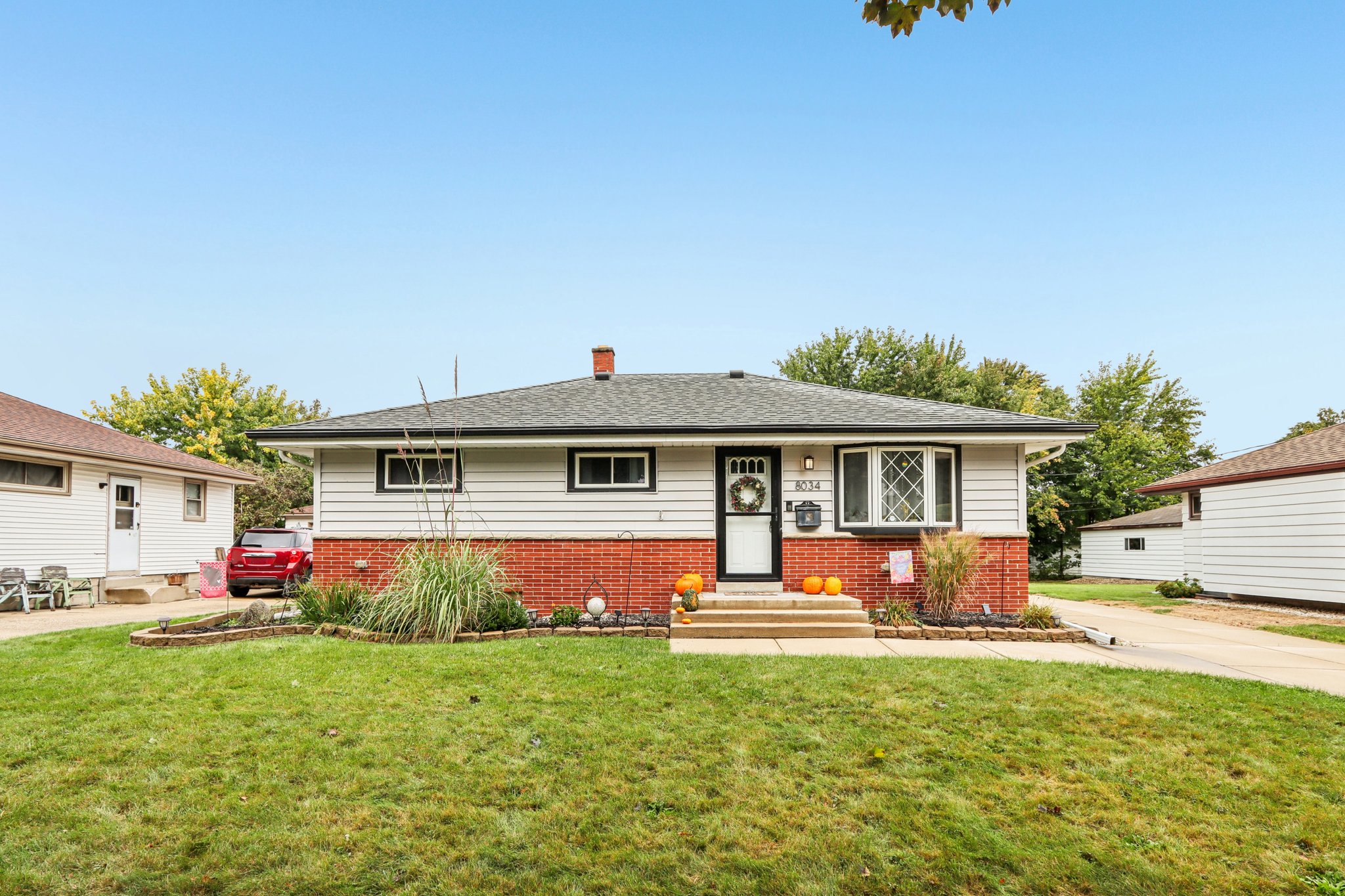 W Waterford Ave-S1610-006.jpg