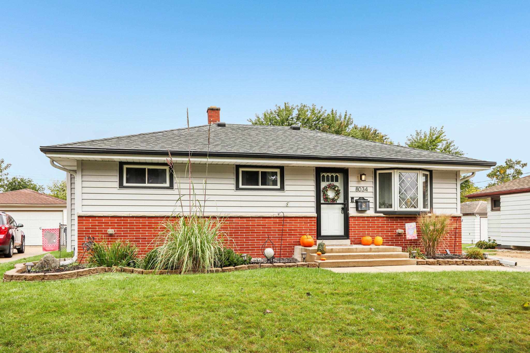 W Waterford Ave-S1610-007.jpg