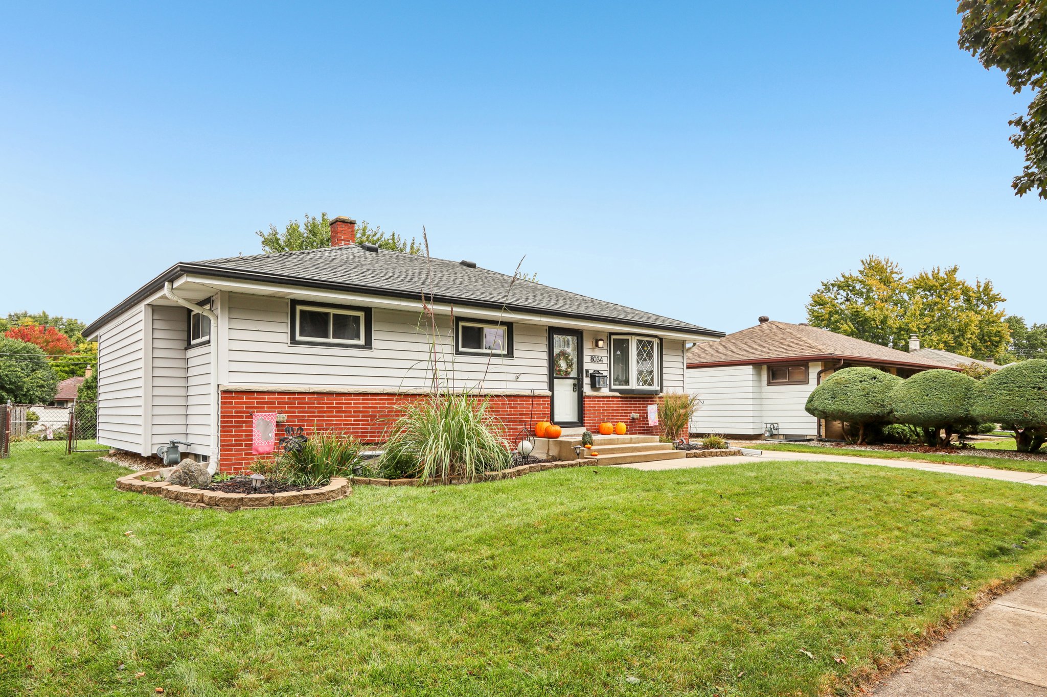 W Waterford Ave-S1610-008.jpg