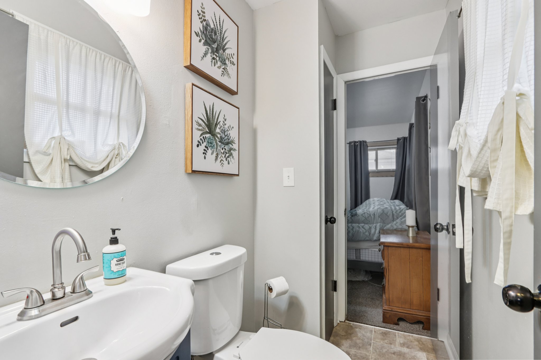 W Waterford Ave-S1610-025.jpg