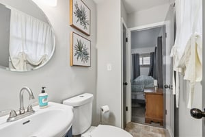 W Waterford Ave-S1610-025.jpg