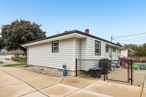 W Waterford Ave-S1610-037.jpg