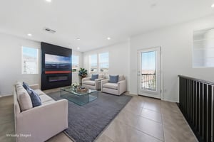 8J0A1482 virtually staged.jpeg