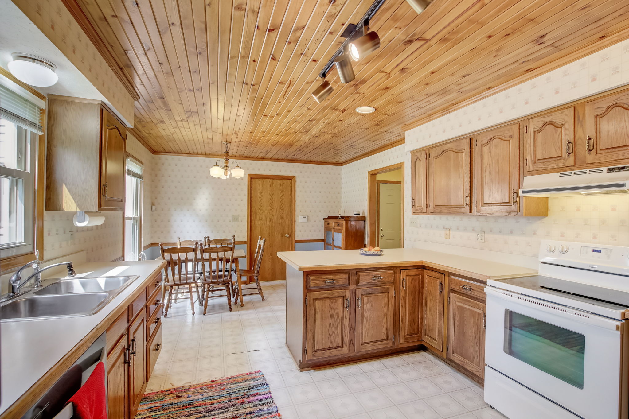 Springwater Dr W-016